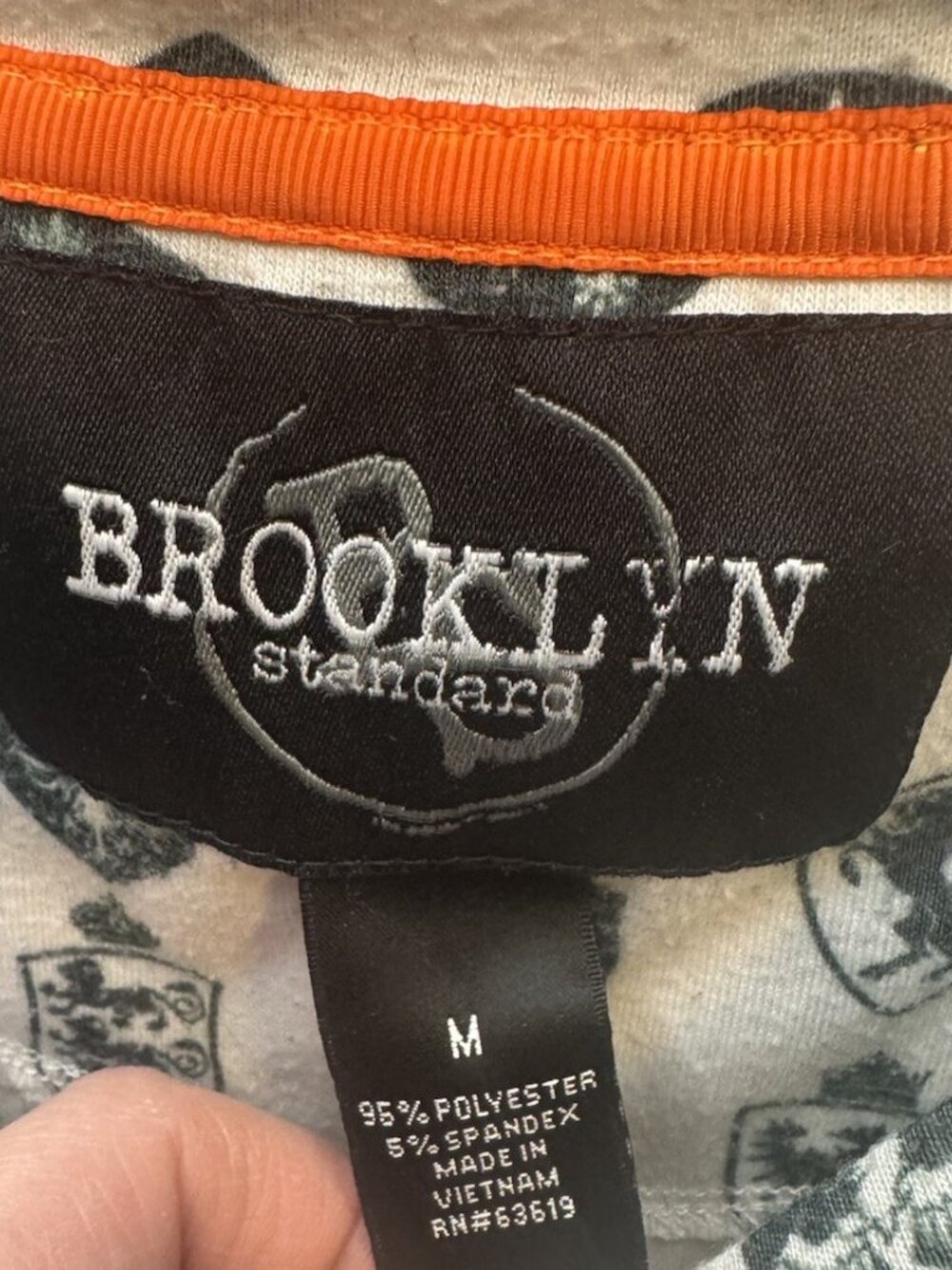 Brooklyn Standard T-shirt Men’s Medium M All Over Print Crete Soccer - Picture 3 of 4